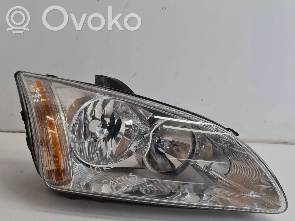 Ford Focus Scheinwerfer 