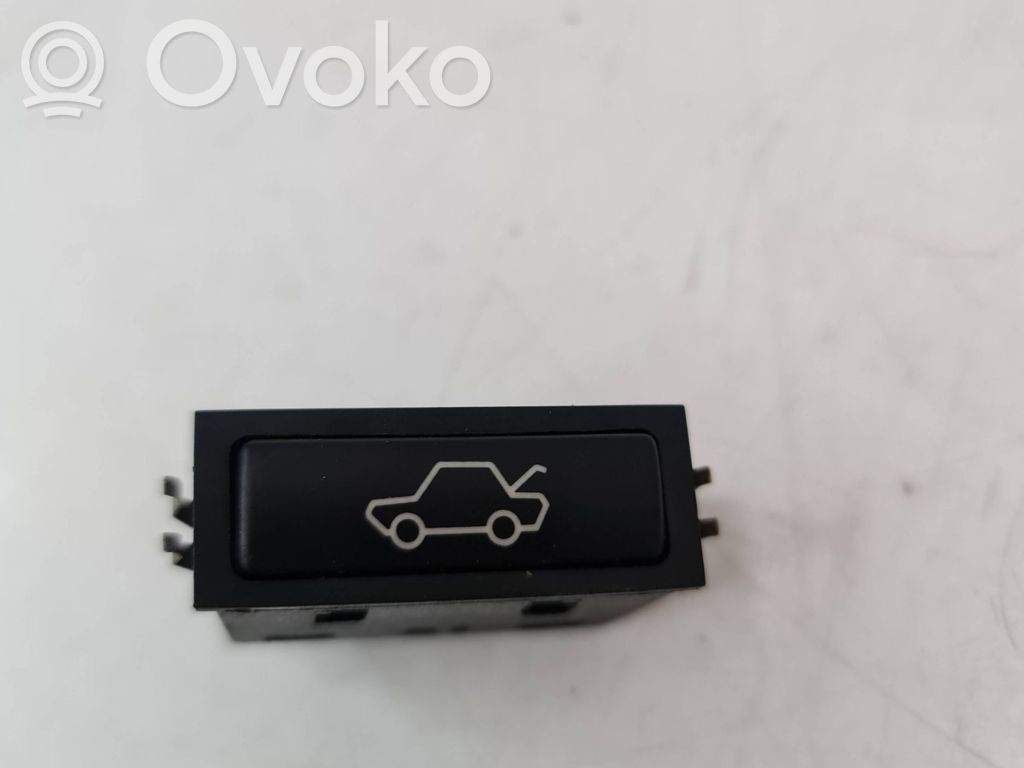 Tailgate/trunk control unit/module   8365579,039752500