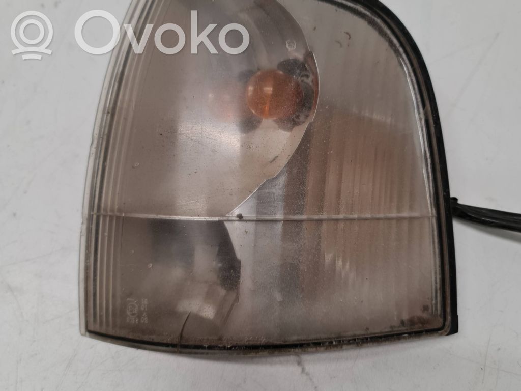 Ford Ranger Front indicator light 