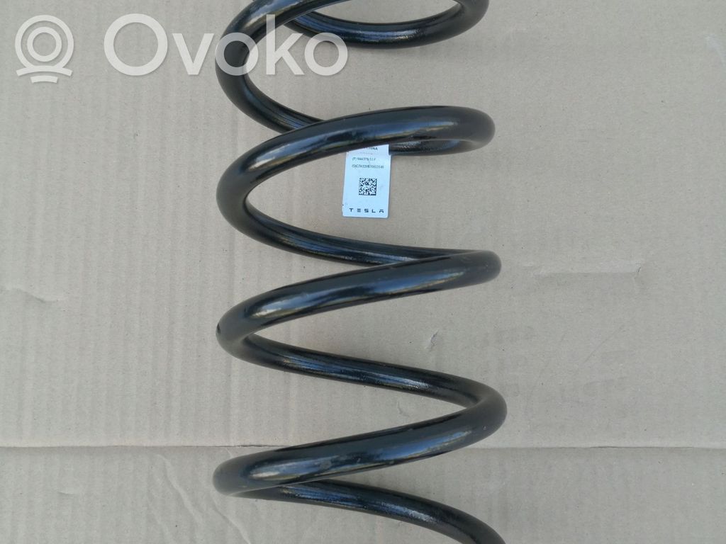 Tesla Model 3 Front coil spring 