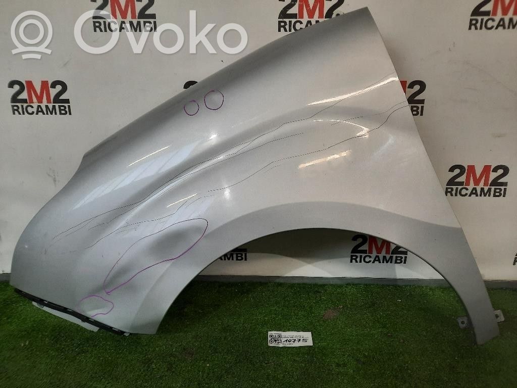 Opel Combo D Sparnas 