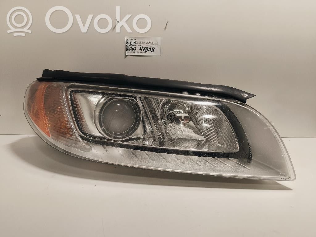 Volvo XC70 Phare frontale 