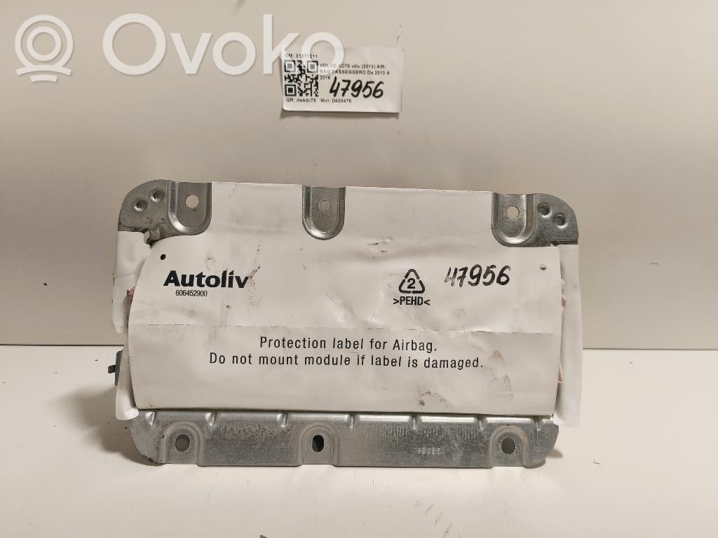 Volvo XC70 Keleivio oro pagalvė 