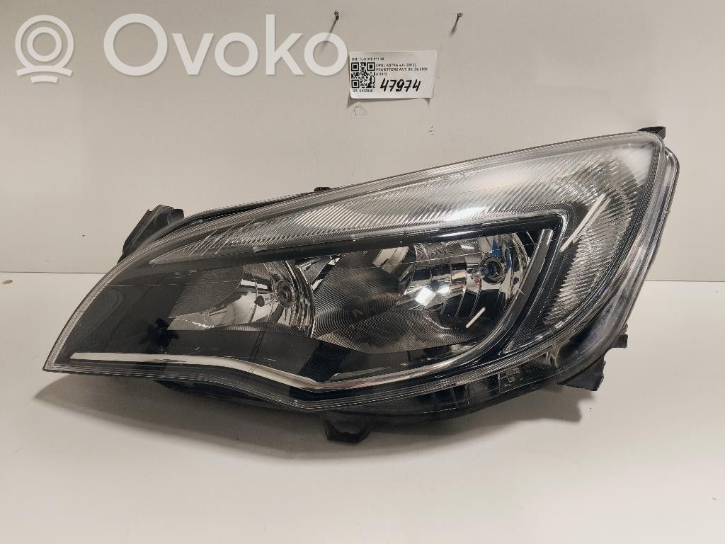 Opel Astra J Lampa przednia 