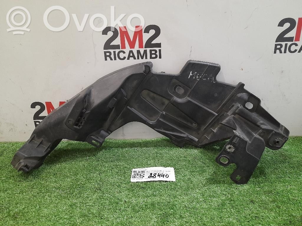 Renault Megane III Uchwyt / Mocowanie lampy przedniej 