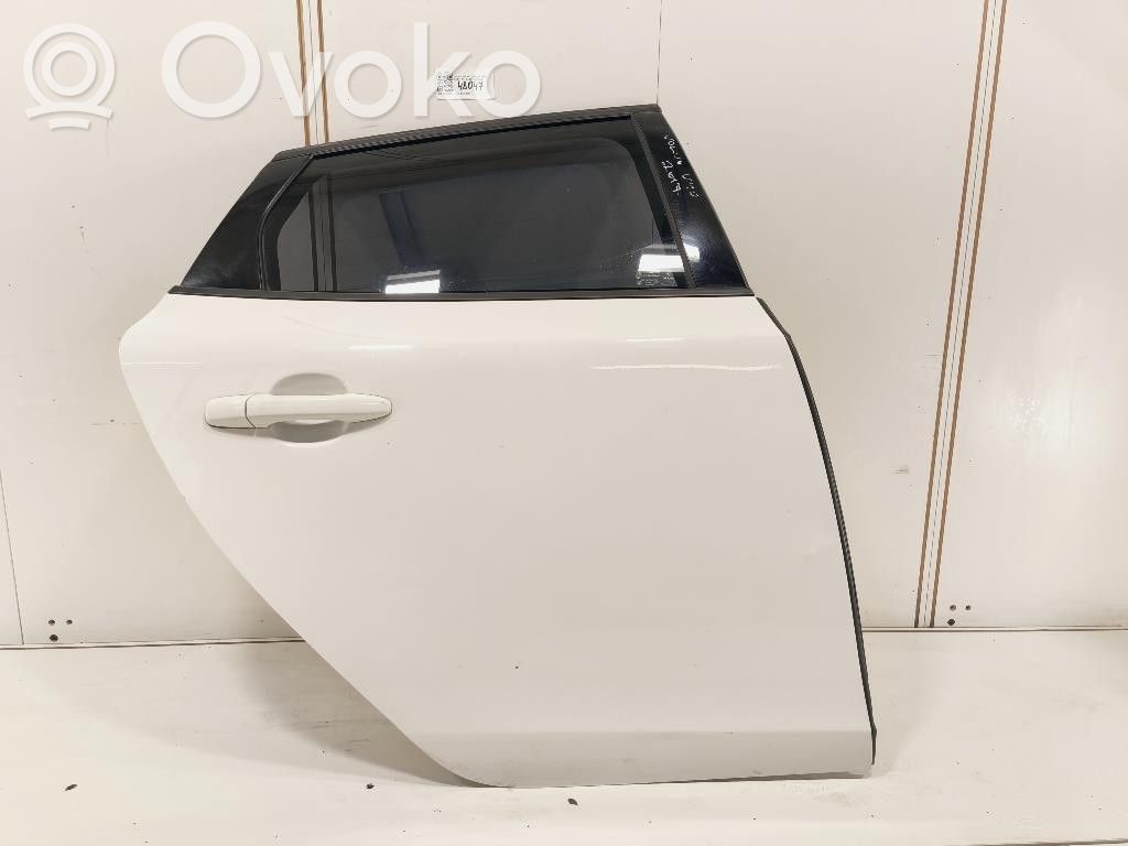 Volvo V40 Galinės durys 