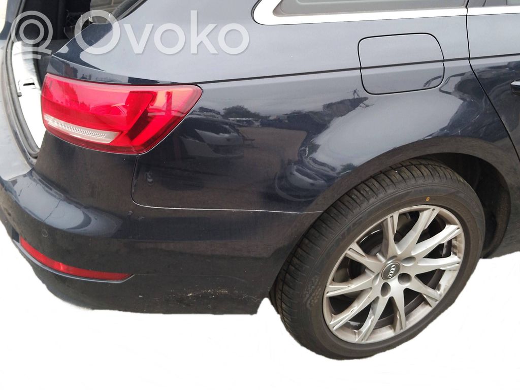 Panel lateral trasero