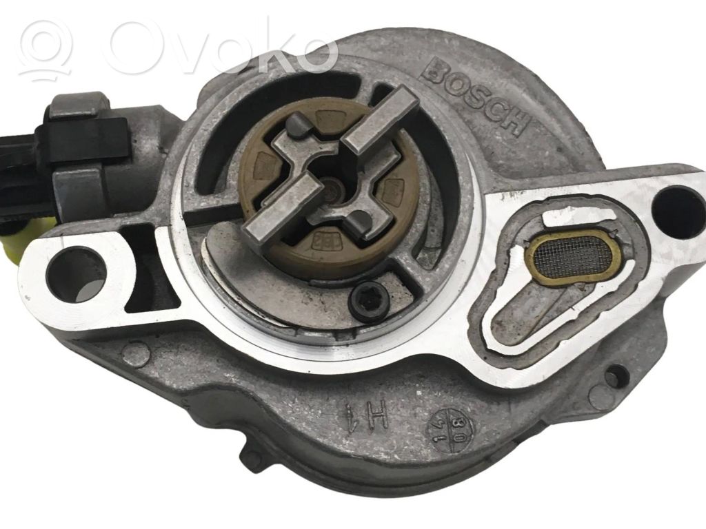 Ford Fiesta Vacuum pump 