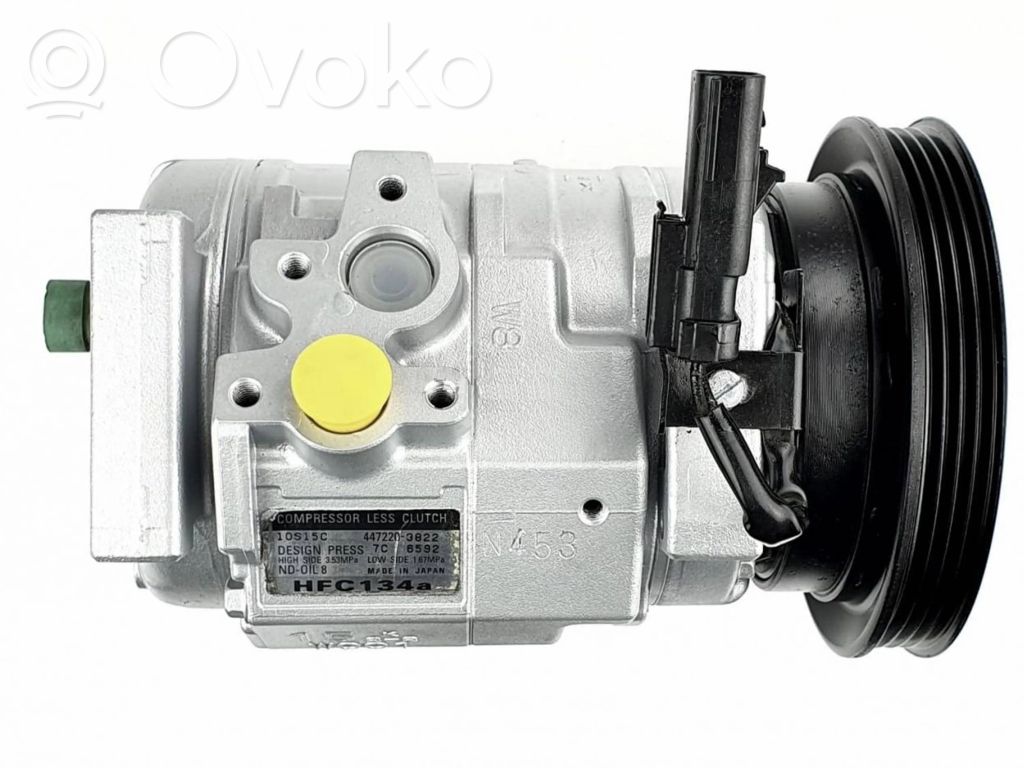Mercedes-Benz E W124 Air conditioning (A/C) compressor (pump) 