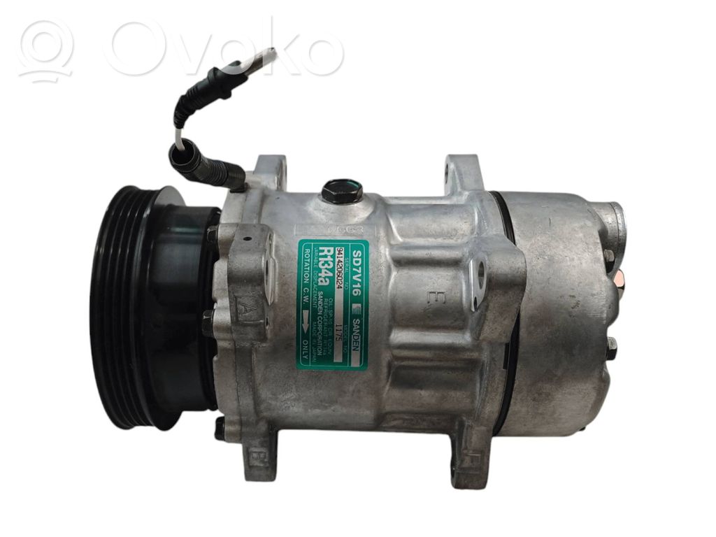Renault Master II Air conditioning (A/C) compressor (pump) 