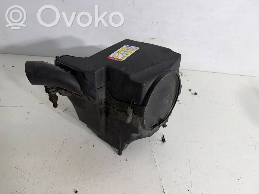 Air filter box   AV6112B624BA,AV619G832BA