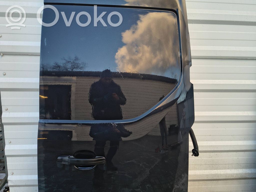 Back/rear loading door