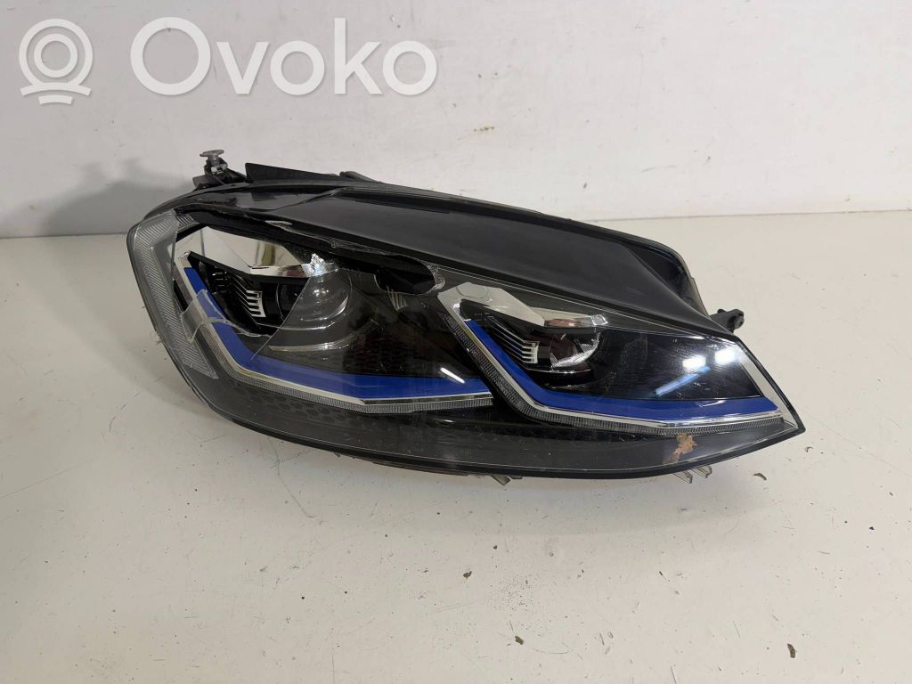 Volkswagen Golf VII Scheinwerfer 