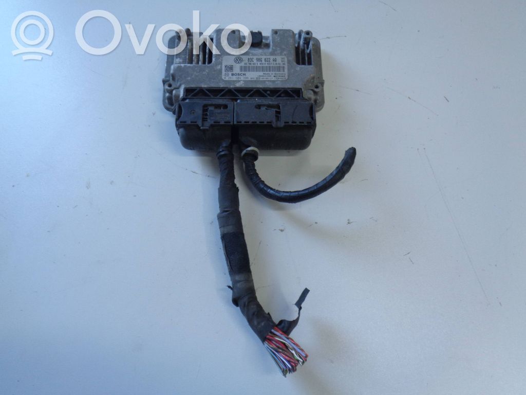 Engine control unit/module   03C906022AQ,03C906022AQ,0261S04396,03C906022B