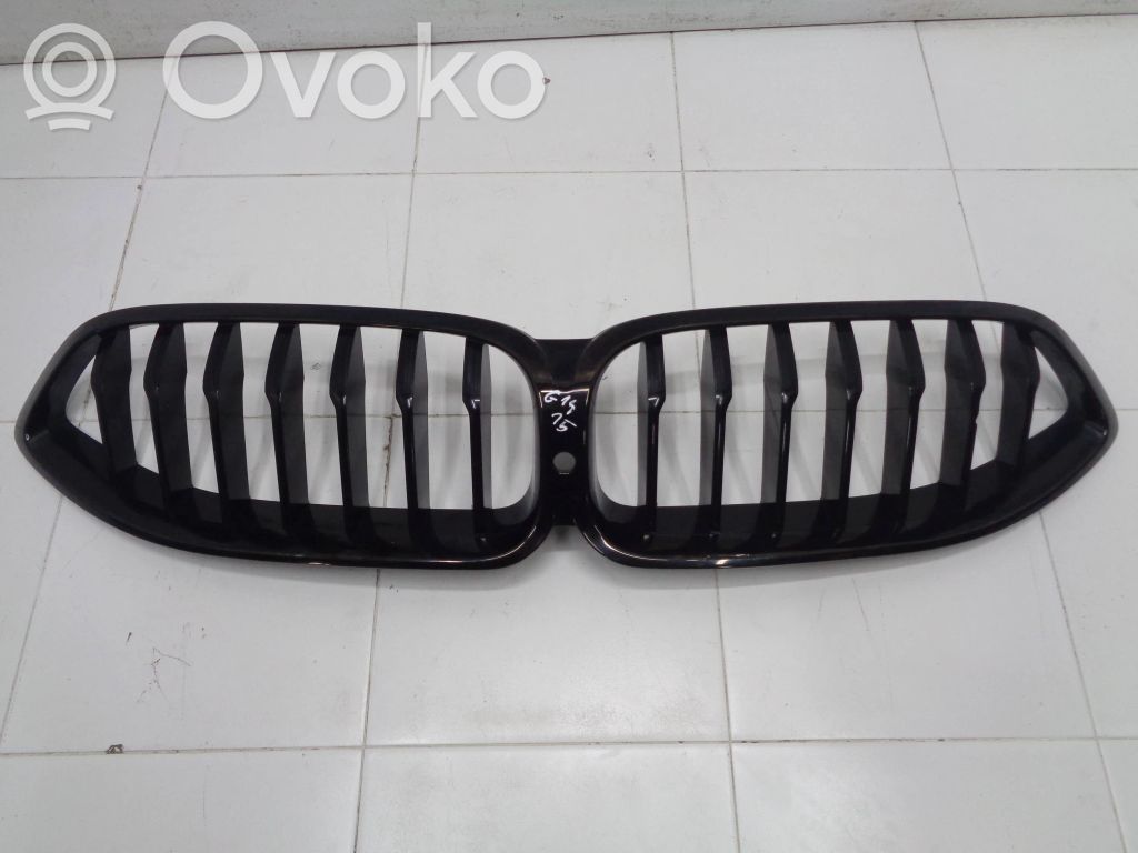 BMW 8 G15 Atrapa chłodnicy / Grill 