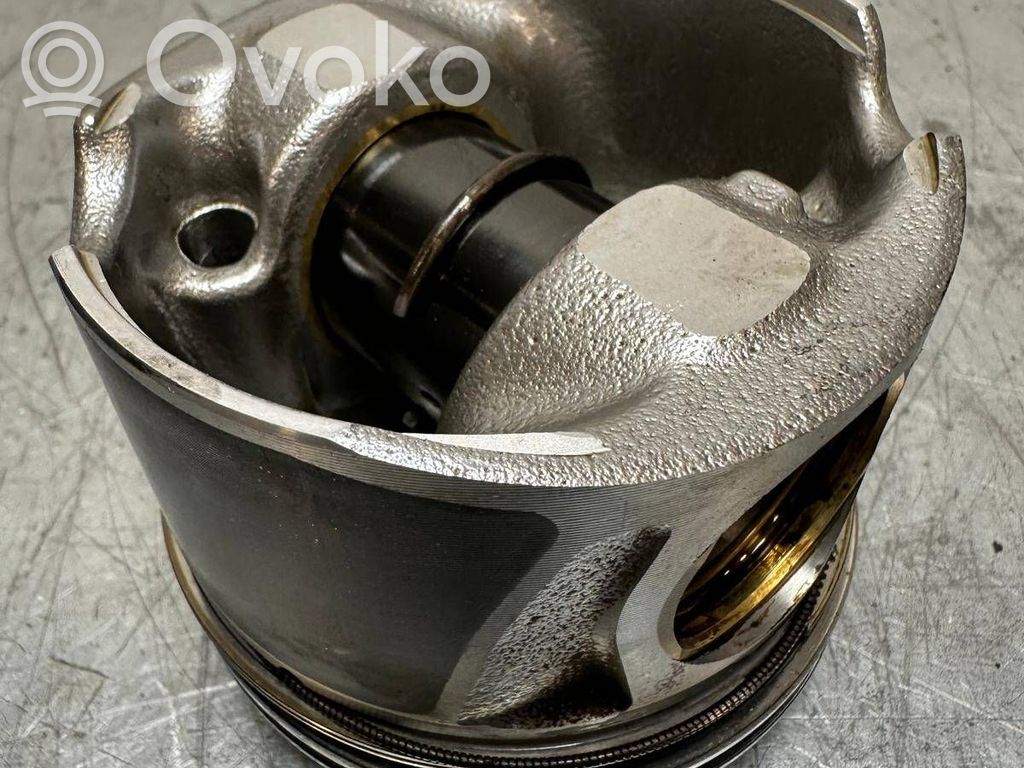 Audi A6 S6 C7 4G Piston 