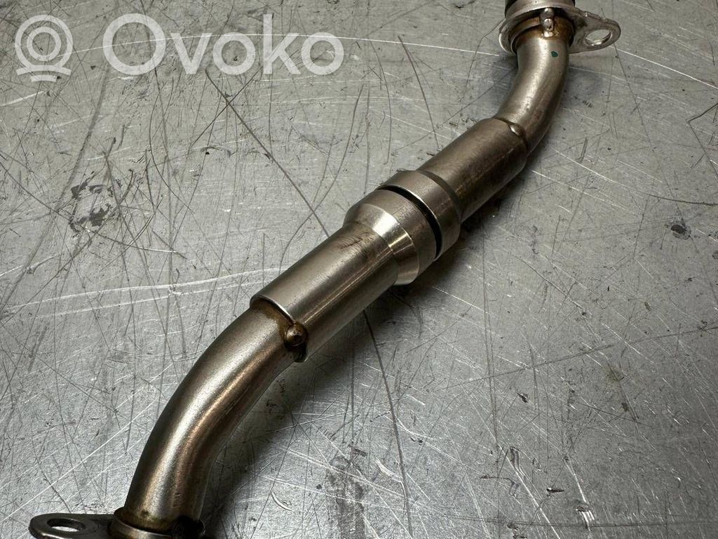 Volkswagen Caddy Turbo turbocharger oiling pipe/hose 