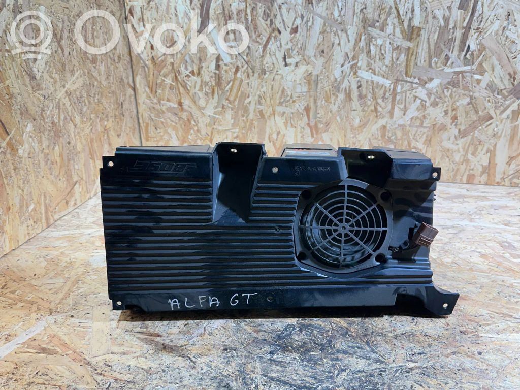 Alfa Romeo GT Altavoz subwoofer 