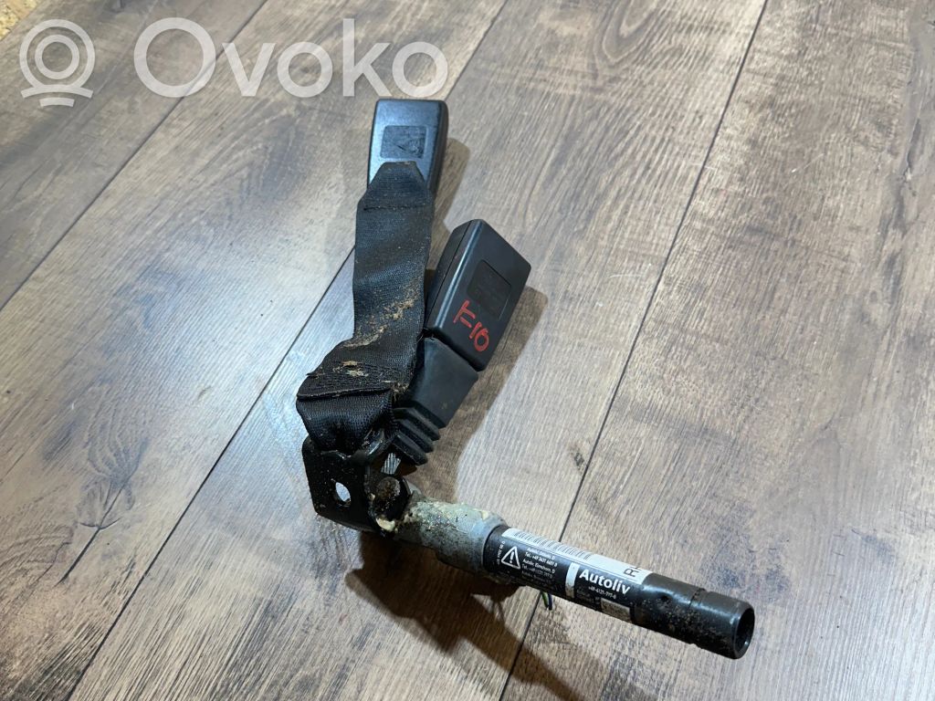 BMW 3 E90 E91 Takaistuimen turvavyön solki 