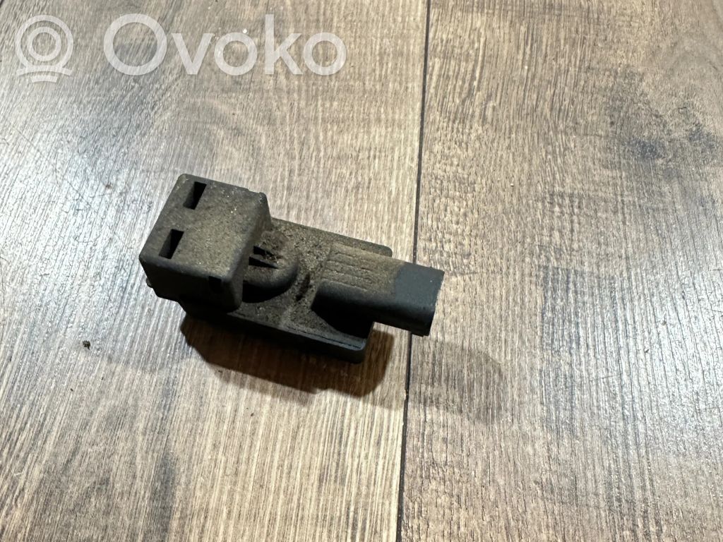 BMW 7 E65 E66 Air quality sensor 