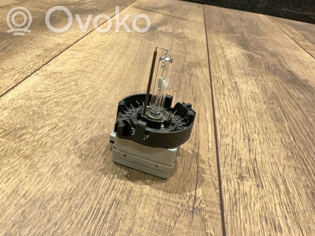 BMW 5 E60 E61 Xenon bulb 