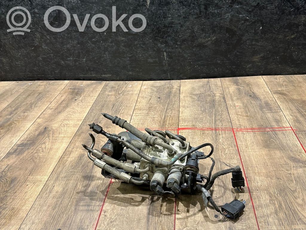 BMW 7 E65 E66 Active stabilizer control/valve assembly 
