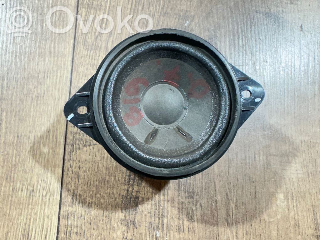 Audi Q7 4L Panel speaker 