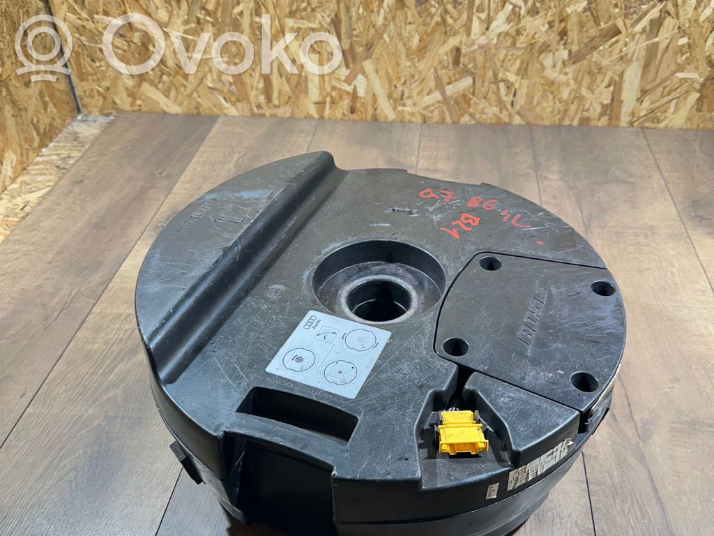 Audi Q7 4L Enceinte subwoofer 