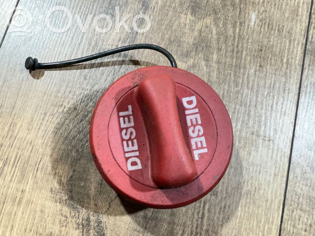 Mercedes-Benz C W205 Fuel tank filler cap 