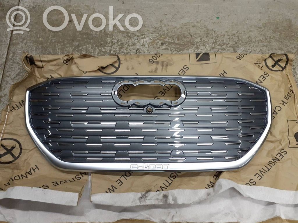 Audi Q4 e-tron Grilă radiator față 