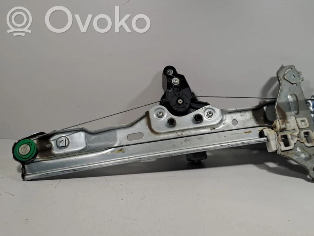 Nissan Qashqai Elektryczny podnośnik szyby drzwi tylnych 