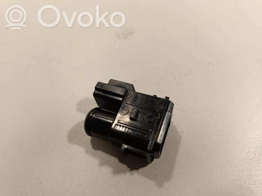Land Rover Range Rover Sport L320 Oil temperature sensor 