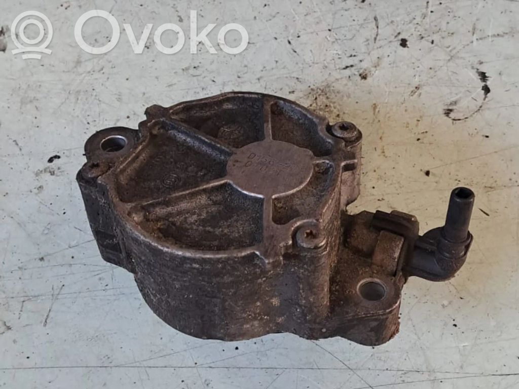Peugeot 307 Bomba de vacío 