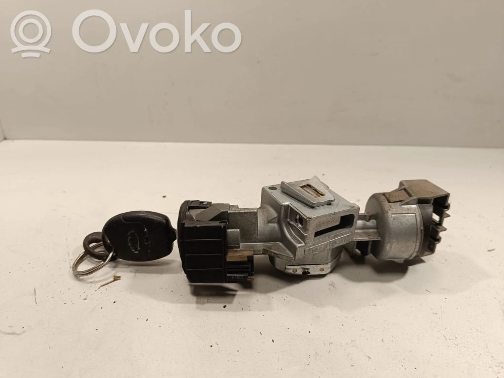 Ford Focus C-MAX Ignition lock 