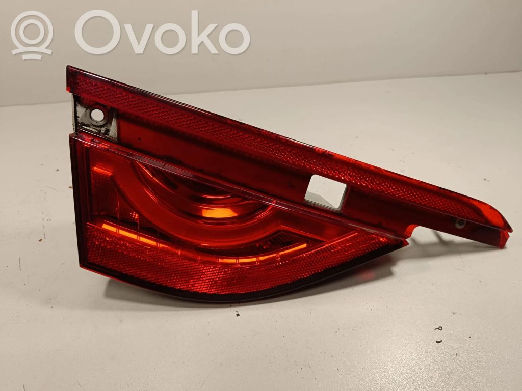 Jaguar XF X260 Lampy tylnej klapy bagażnika 