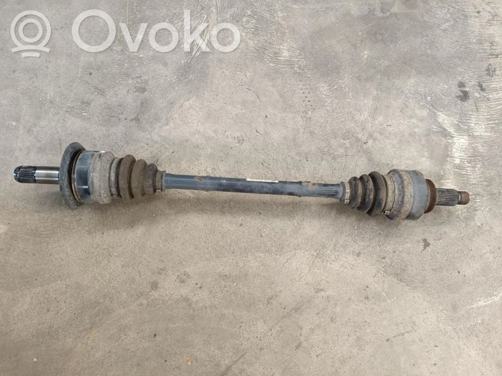 BMW 3 F30 F35 F31 Aizmugurējā pusass 