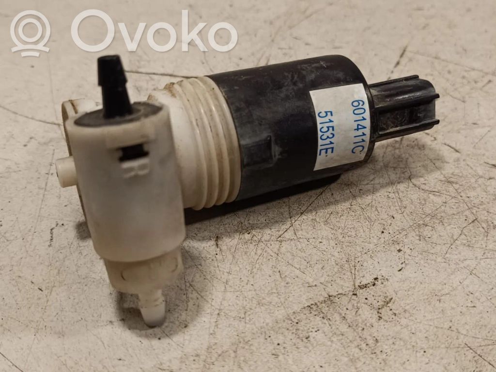 Jeep Grand Cherokee (WK) Windscreen/windshield washer pump 