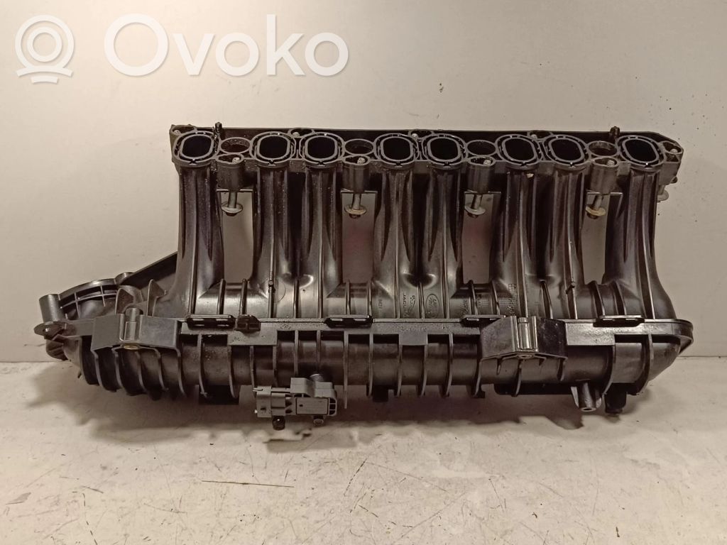 Jaguar XE Colector de admisión 