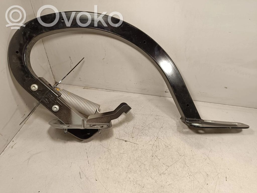 Jaguar XE Tailgate/trunk/boot hinge 