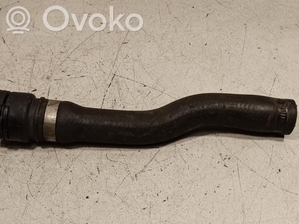 BMW X5 E70 Engine coolant pipe/hose 