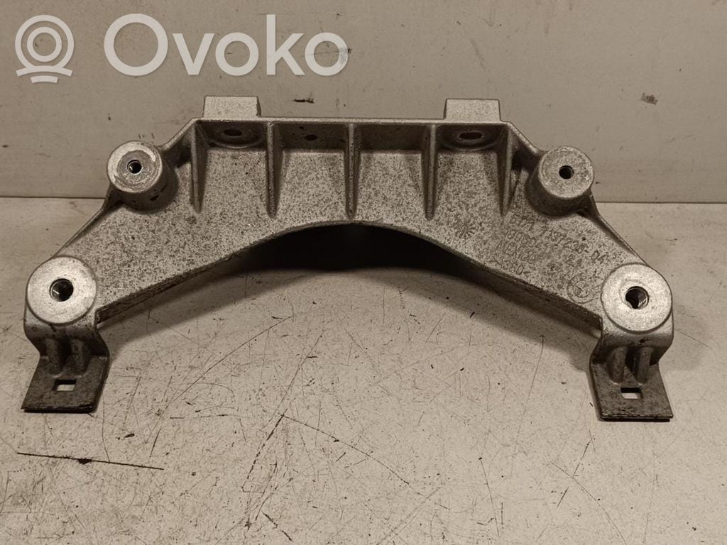 BMW X5 E70 Gearbox mounting bracket 