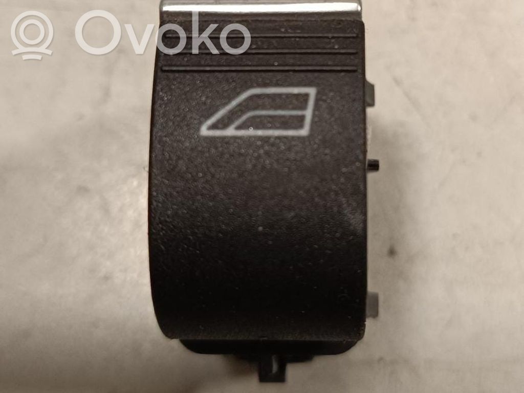 Ford Kuga II Electric window control switch 