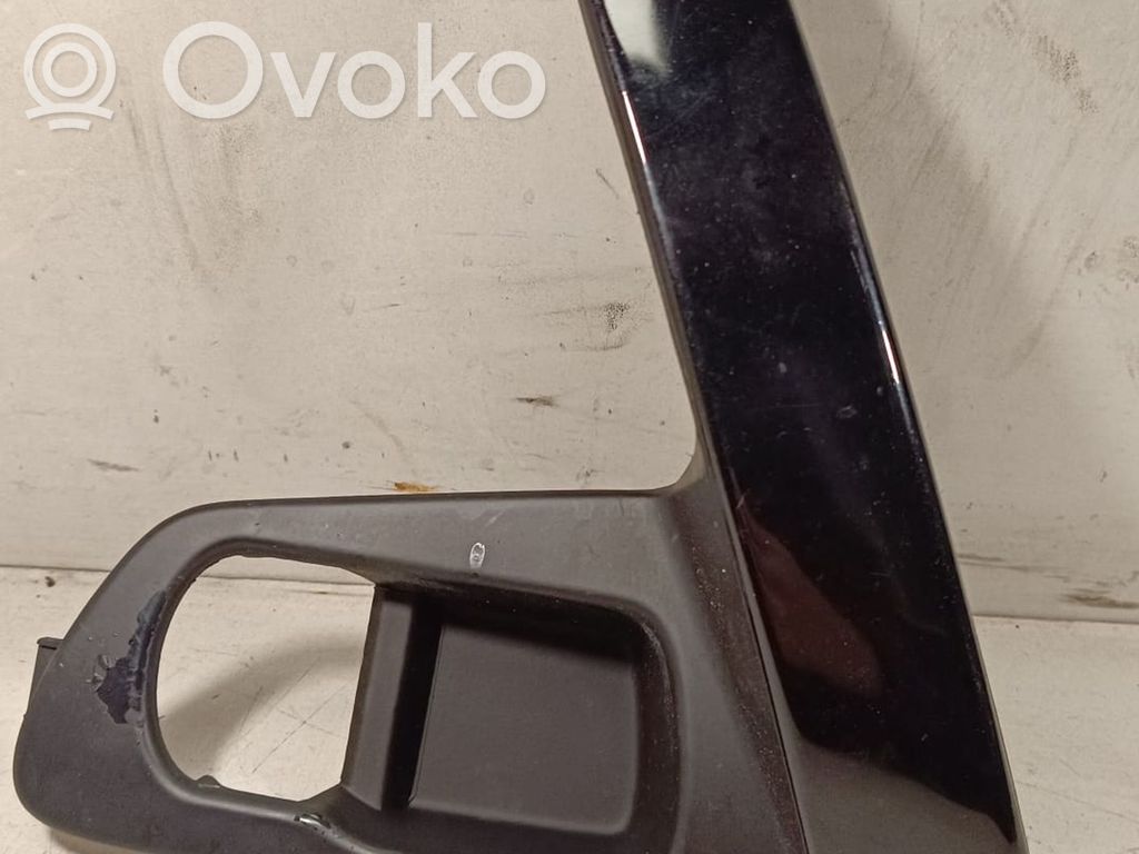 Nissan Qashqai+2 Ramă mâner interior ușă față 