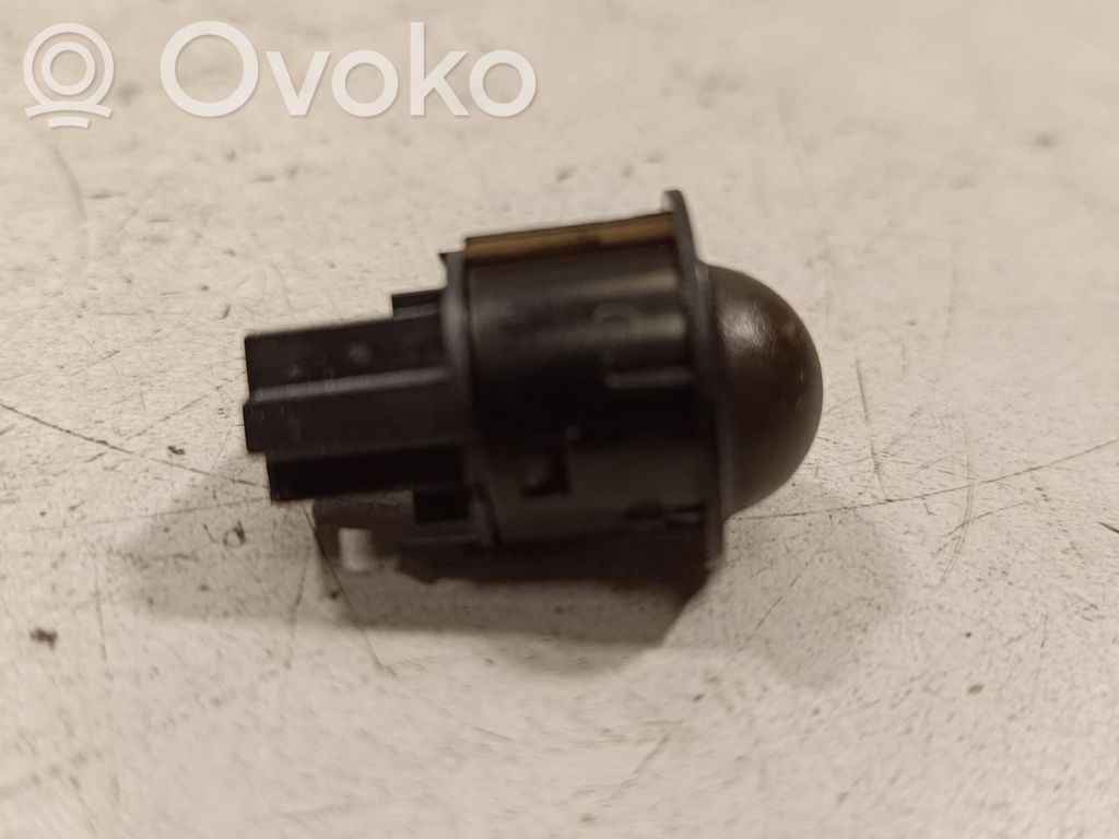 Lancia Thema Lichtsensor 