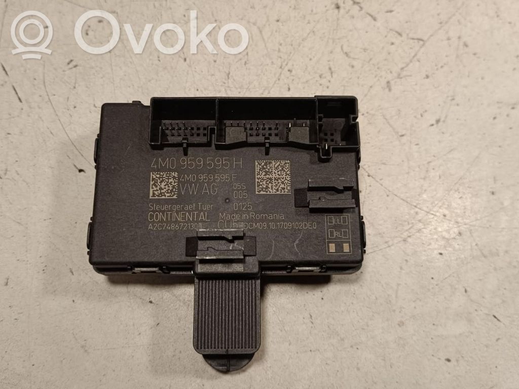 Audi Q7 4M Door control unit/module 