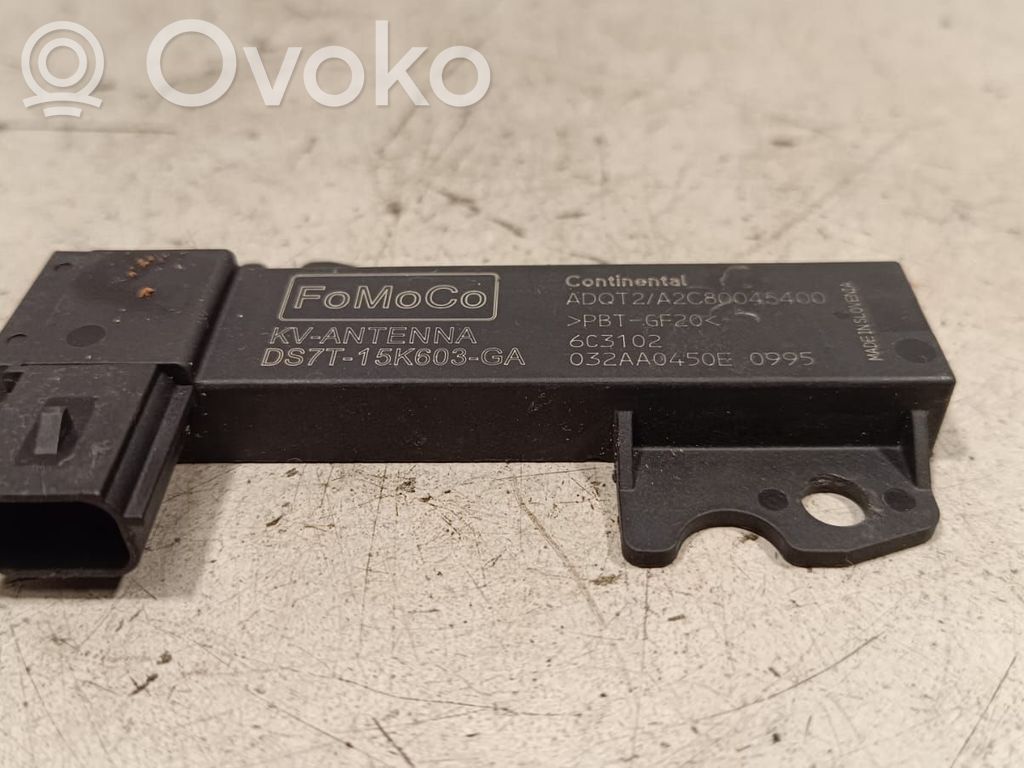Ford Kuga II Amplificatore antenna 