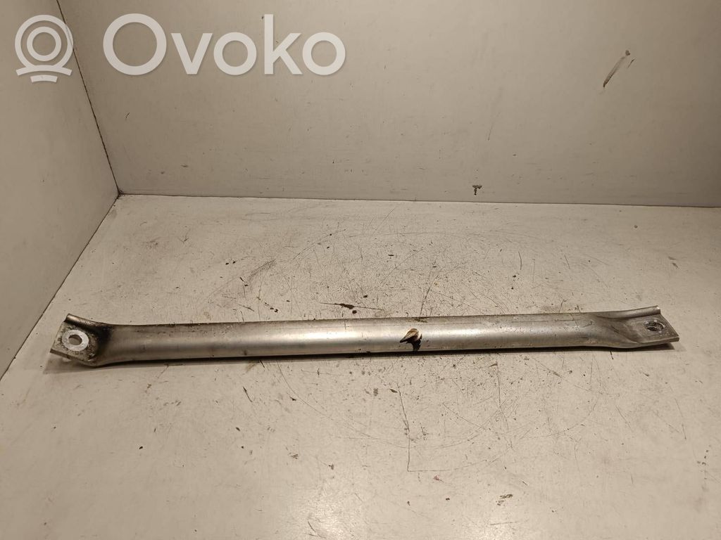 BMW X5 E70 Cita veida dzinēja nodalījuma detaļa 