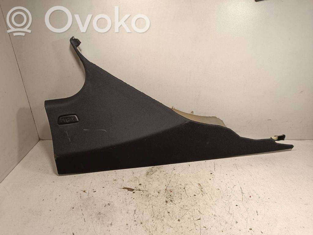 BMW 7 F01 F02 F03 F04 C-pilarin verhoilu 