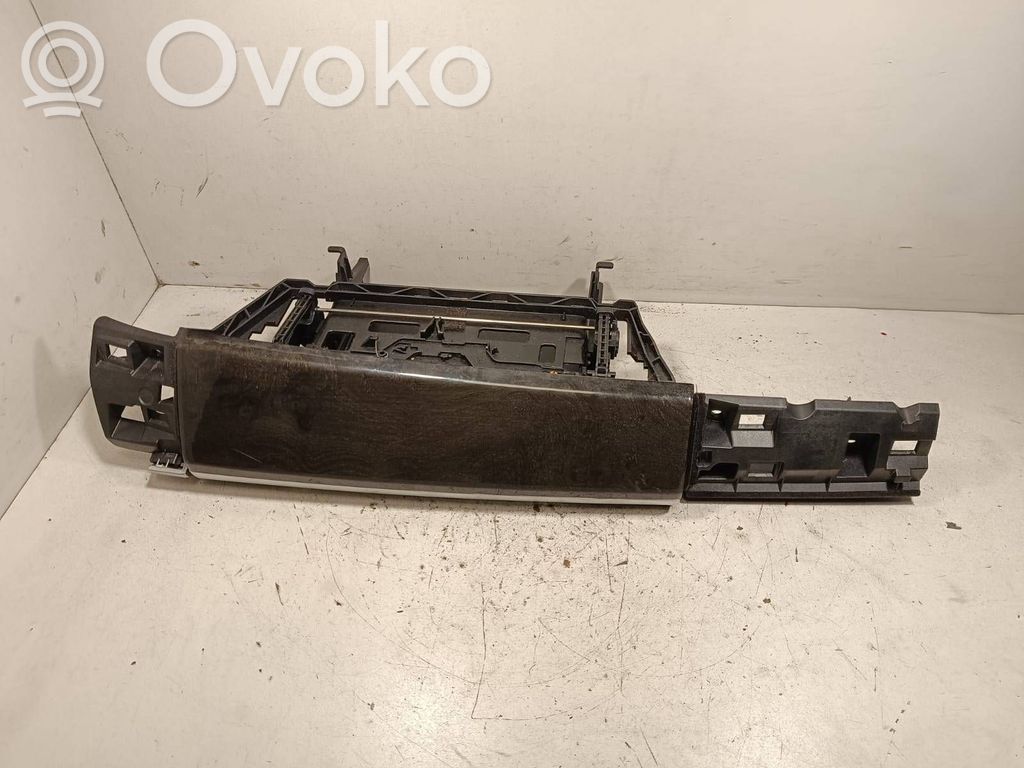 BMW 7 F01 F02 F03 F04 Schowek deski rozdzielczej 