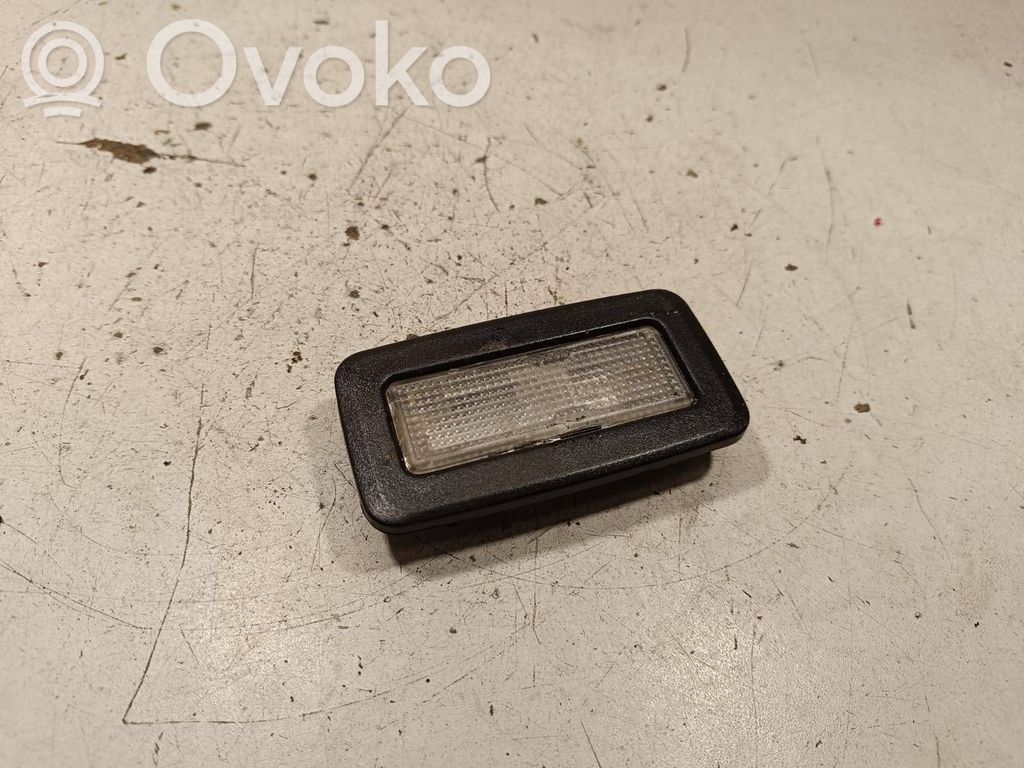 Front seat light   9130833